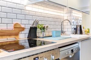 Photo 15- click for photo gallery